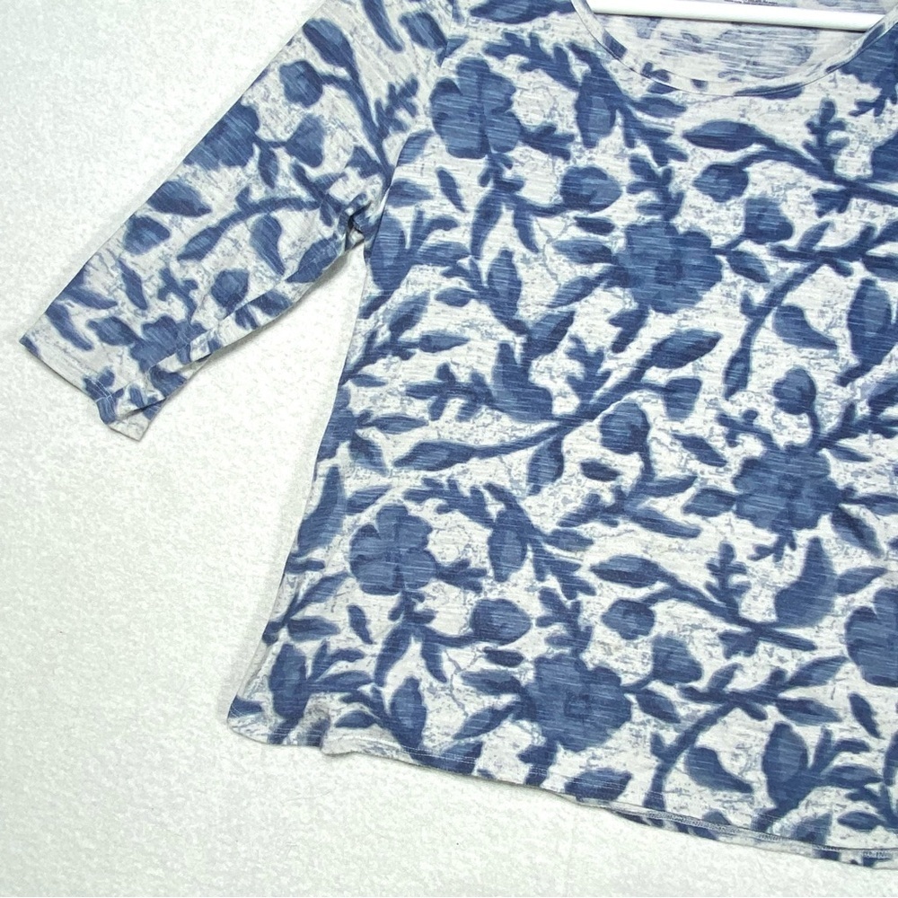 Sonoma Top Women's PL Blue White Floral 3/4 Sleeve Crewneck Stretch Casual Shirt - Picture 3 of 12